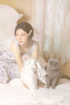 图书馆女朋友在线观看